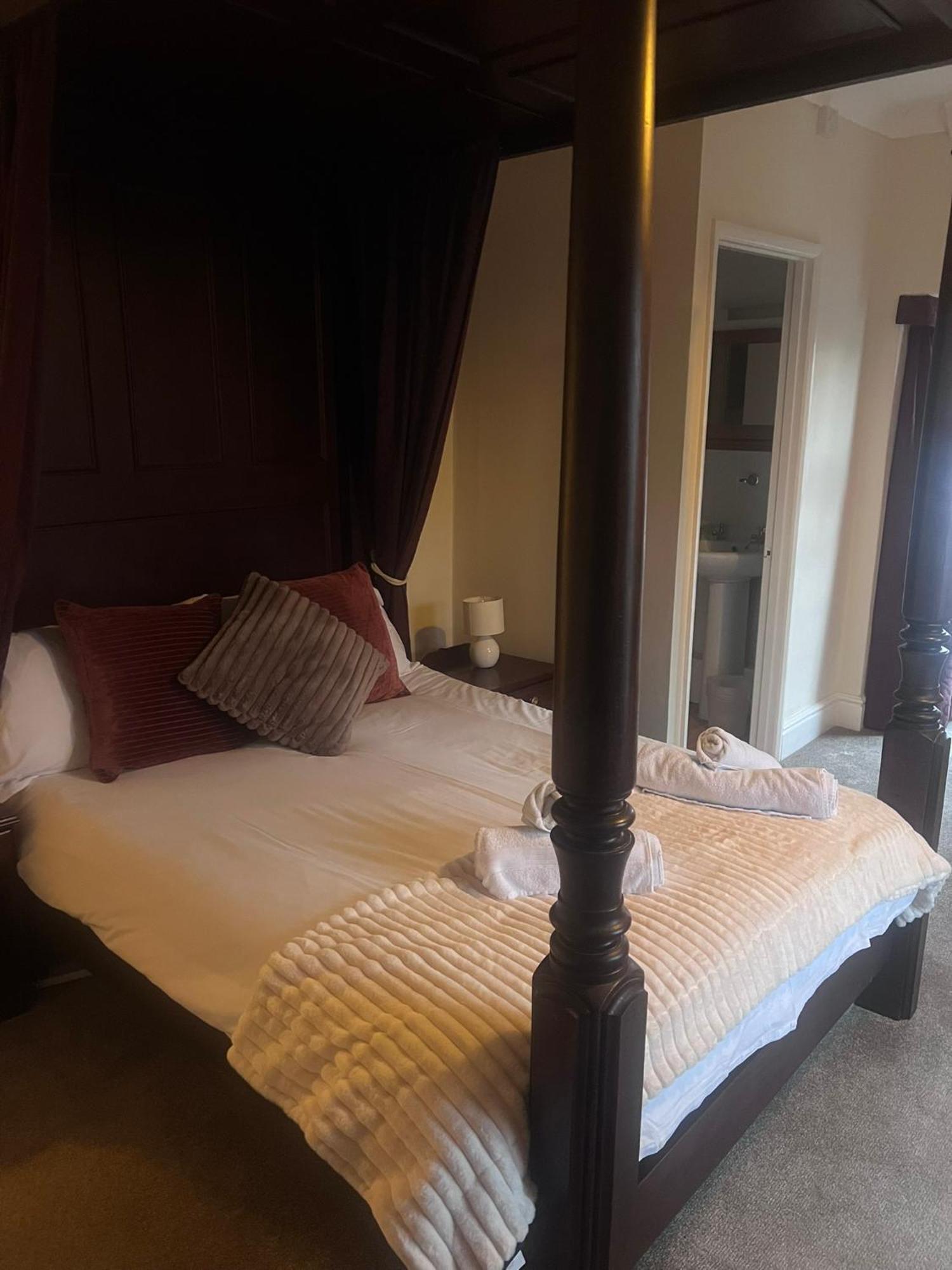 The Crown Hotel Lynton Ngoại thất bức ảnh